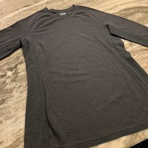 Duluth Trading Thermal Long Sleeve Grey T. Size M